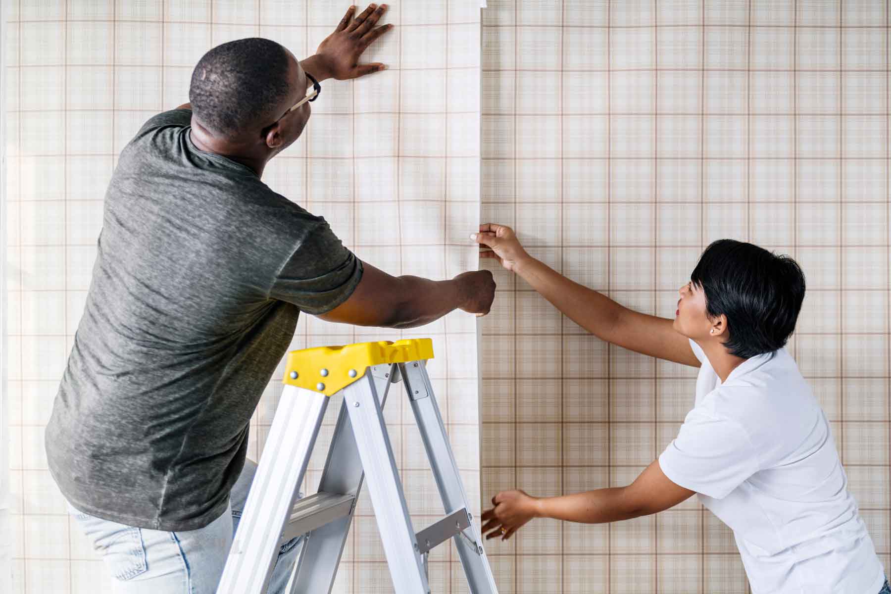 Wallpaper Removal & Surface Prep